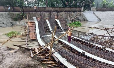 অনিয়মের সত্যতা পেয়েছে দুদক নির্মাণকাজ শেষ হওয়ার আগেই ধসে পড়ল সেতু 