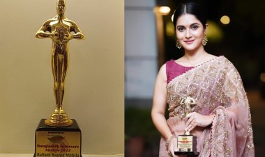 ফেসবুকে সুখবর দিলেন মিথিলা