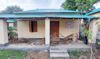 শ্রীপুরে প্রধানমন্ত্রীর উপহারের ২৩টি ঘরের মধ্যে ১৬টিই খালি