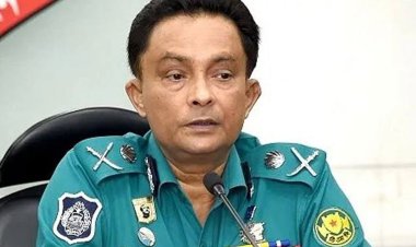  আওয়ামী লীগ-বিএনপিকে বিকেলে সিদ্ধান্ত জানাবে পুলিশ 
