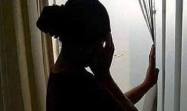 ঋণ শোধে ব্যর্থ হওয়ায় স্বামীর সামনেই স্ত্রীকে ধর্ষণ!