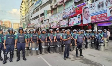 নয়াপল্টনে অতিরিক্ত পুলিশ মোতায়েন, ধরপাকড়