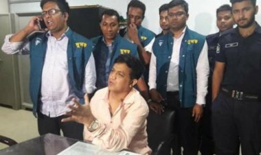 দুদকের মামলা  নৌ-পরিবহনের সেই নাজমুলের স্ত্রীর ৫ কোটি টাকার অবৈধ সম্পদ! 