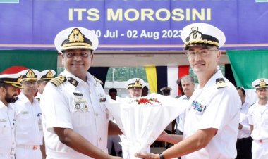 শুভেচ্ছা সফরে চট্টগ্রাম বন্দরে ইতালিয়ান নৌবাহিনী জাহাজ