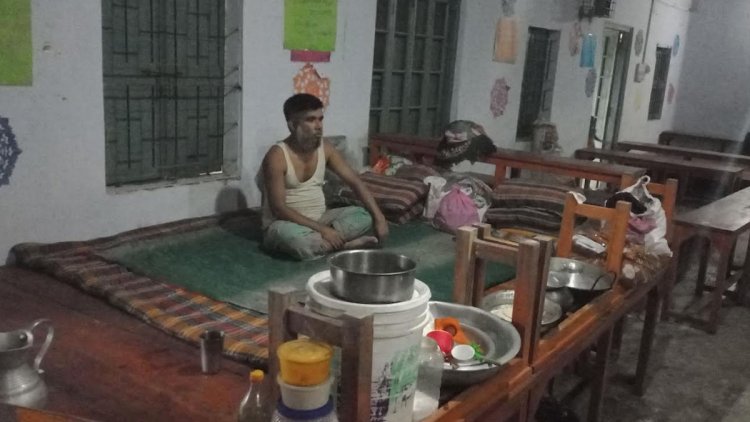 আশ্রয়কেন্দ্রে আসতে শুরু করেছে পানিবন্দি মানুষ