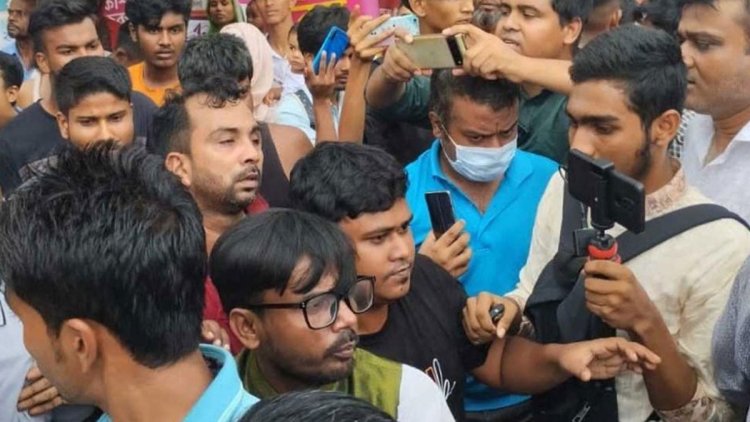 প্রচারণায় বাধা, অভিযোগ নিয়ে রিটার্নিং কর্মকর্তার কাছে হিরো আলম
