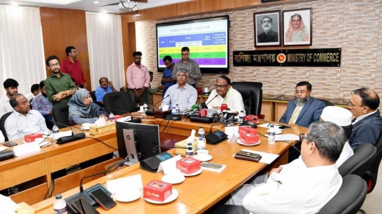 অর্জিত হয়নি রফতানির টার্গেট, কারণ জানালেন বাণিজ্যমন্ত্রী