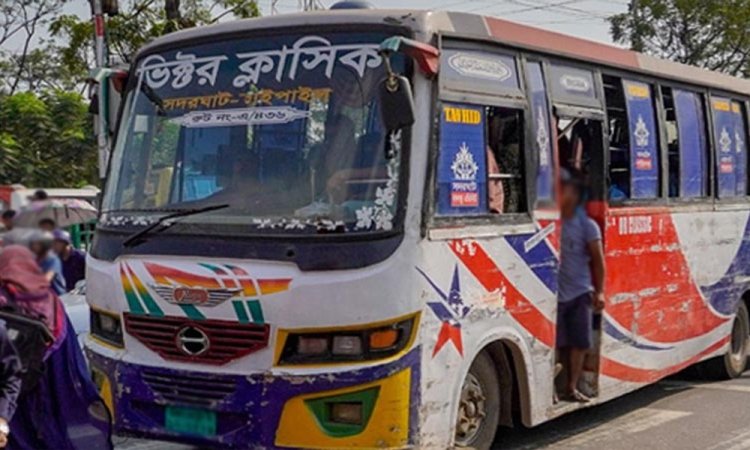 রামপুরায় ভিক্টর বাস কেড়ে নিল শিশুসহ ২ প্রাণ