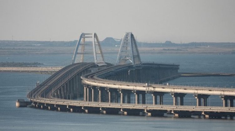 ক্রিমিয়া সেতুতে বিস্ফোরণ, নিহত ২