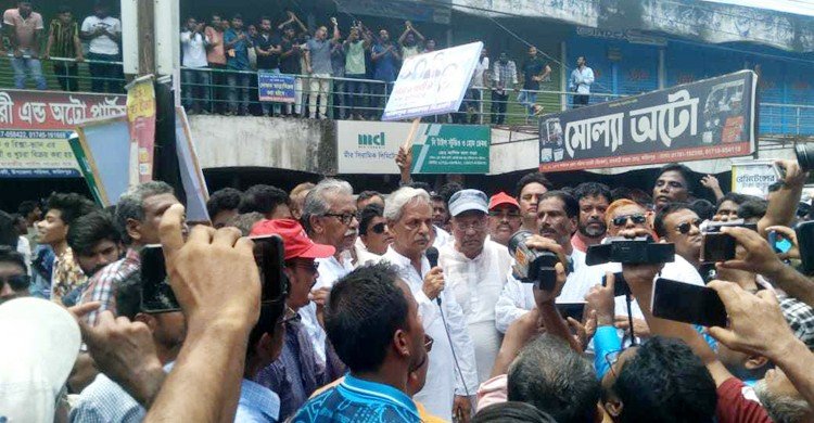 সরকারের হাতে আর সময় নেই: ফরিদপুরে পদযাত্রায় নিতাই রায়