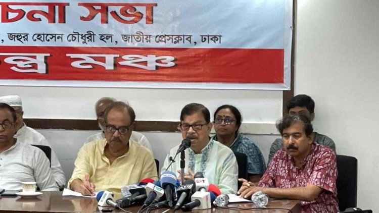 সরকার পতনের ঘণ্টা বেজে গেছে : মাহমুদুর রহমান মান্না
