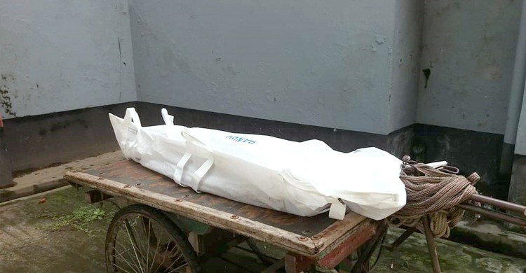 প্যারালাইজড হয়ে পঙ্গু: হতাশাগ্রস্ত যুবকের ঝুলন্ত মরদেহ উদ্ধার