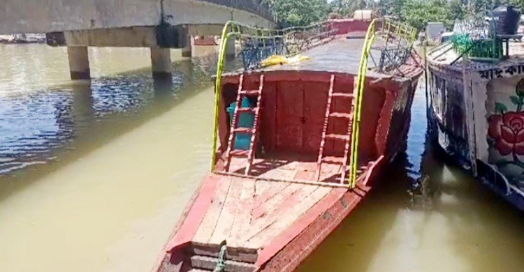 টাঙ্গুয়ার হাওরে বেড়াতে যাওয়া বুয়েটের ৩৪ শিক্ষার্থী আটক