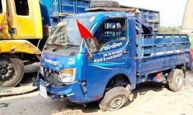  টাঙ্গাইলে পিকআপ উল্টে প্রাণ গেল দুই ব্যবসায়ীর