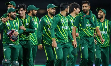 বিশ্বকাপে পাকিস্তানের অংশগ্রহণ বৈঠকে বসছে পাকিস্তান ক্রিকেটের বিশেষ কমিটি 