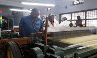  দুই দশক পর চালু হলো ঠাকুরগাঁওয়ের রেশম কারখানা