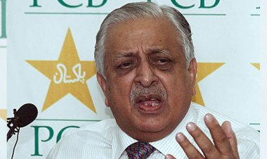  সাবেক পিসিবি প্রধান ইজাজ বাটের চিরবিদায়