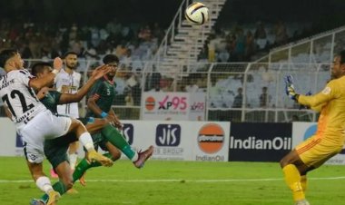 বাংলাদেশ আর্মিকে ৫-০ ব্যবধানে উড়িয়ে দিল মোহনবাগান