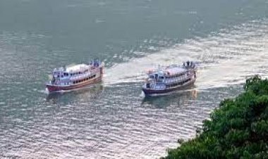  কাপ্তাই হ্রদে নৌযান চলাচল বন্ধ