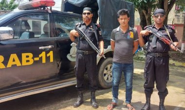  কুমিল্লায় বিদেশি পিস্তল-গুলিসহ যুবক গ্রেফতার