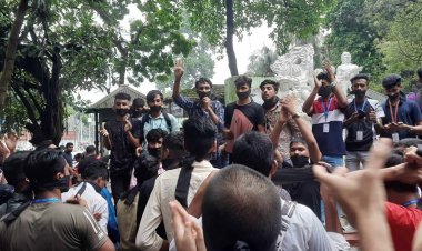 এইচএসসি ও সমমানের পরীক্ষা পেছানোর সুযোগ নেই : ঢাকা শিক্ষাবোর্ড চেয়ারম্যান