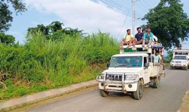  সাজেক-খাগড়াছড়ি যান চলাচল শুরু, ফিরছেন পর্যটকরা