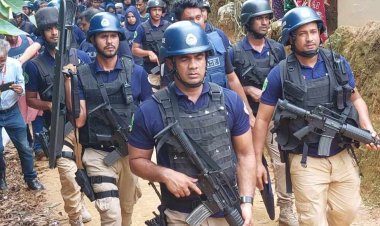 কুলাউড়ার জঙ্গি আস্তানা থেকে ১৩ জন আটক 