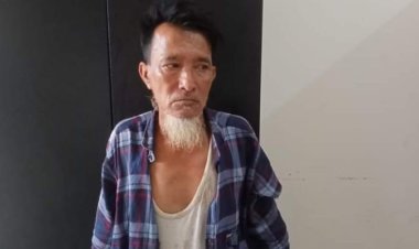 ট্রেনে দুর্নীতির ছবি তোলায় সাংবাদিককে মারধর