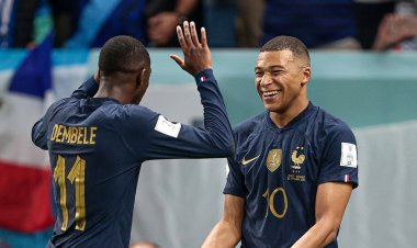  ‘ঘরে ফেরায়’ ডেম্বেলেকে স্বাগত জানালেন এমবাপে