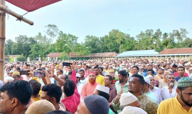 মায়ের জানাজায় অংশ নিতে পারলেন না সালাম পিন্টু