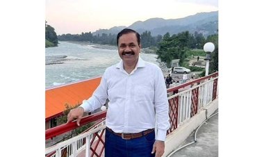 পাকিস্তানি সাংবাদিককে গুলি করে হত্যা