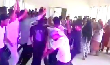 শোকের মাসে কলেজে হিন্দি গানে শিক্ষার্থীদের নাচ, ভিডিও ভাইরাল
