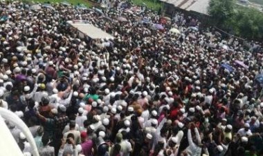 পিরোজপুরে মাওলানা সাঈদীর মরদেহ, মানুষের ঢল, দাফন ছেলের কবরের পাশে
