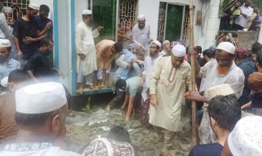 ছেলের কবরের পাশে চিরনিদ্রায় শায়িত দেলাওয়ার হোসাইন সাঈদী