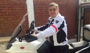  প্লেনের বাথরুমে পড়ে পাইলটের মৃত্যু, জরুরি অবতরণ করলেন সহ-পাইলট