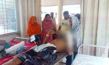  বোমা বিস্ফোরণে কবজি উড়ে গেলো কিশোরের