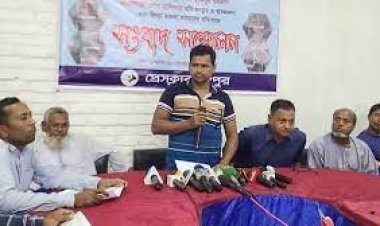  রংপুরে চেয়ারম্যানের বিরুদ্ধে প্রধানমন্ত্রীর ছবি ভাঙচুরের অভিযোগ