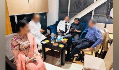 শোক দিবসে ক্লাবে পার্টি, বিমানের দস্তগীরকে শোকজ