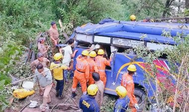  উত্তরাখন্ডে তীর্থযাত্রীদের বহনকারী বাস খাদে পড়ে নিহত ৭