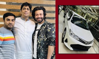  ‘প্রিয়তমা’ সিনেমার সাফল্যে গাড়ি উপহার পেলেন পরিচালক