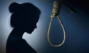 কুষ্টিয়ায় আইনজীবীর ভাড়া বাসা থেকে তরুণীর ঝুলন্ত লাশ উদ্ধার