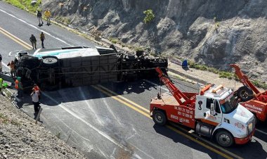  মেক্সিকোতে ভয়াবহ সড়ক দুর্ঘটনা, নিহত ১৬