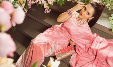 সুখবর দিলেন মিথিলা