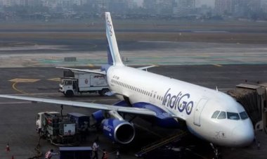  ইন্ডিগোর প্লেনে বোমা থাকার ফোন কল, নামানো হলো যাত্রীদের