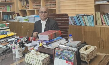 মিছিল-মিটিংয়ে অংশ নিলে আদালতে দাঁড়াতে পারবেন না আইনজীবী