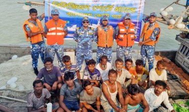 ৪ দিন ধরে সাগরে ভাসছিলেন ১৪ জেলে, ৯৯৯-এর কলে উদ্ধার