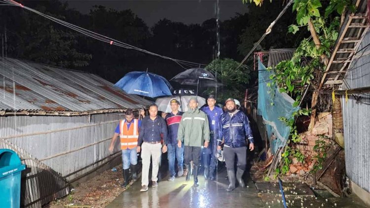 পাহাড় ধসের শঙ্কা, ২৫০ পরিবারকে আশ্রয়কেন্দ্রে পাঠাল প্রশাসন