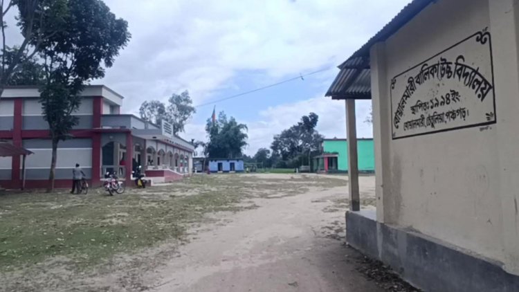 ৪২ এসএসসি পরীক্ষার্থীর মধ্যে ৩৪ ছাত্রীই বাল্যবিয়ের শিকার