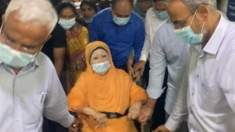 খালেদা জিয়ার চিকিৎসায় ওষুধে পরিবর্তন আনা হয়েছে