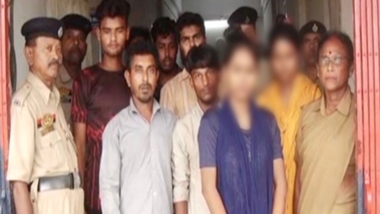 আগরতলা রেল স্টেশন থেকে ৫ বাংলাদেশিসহ আটক ৮